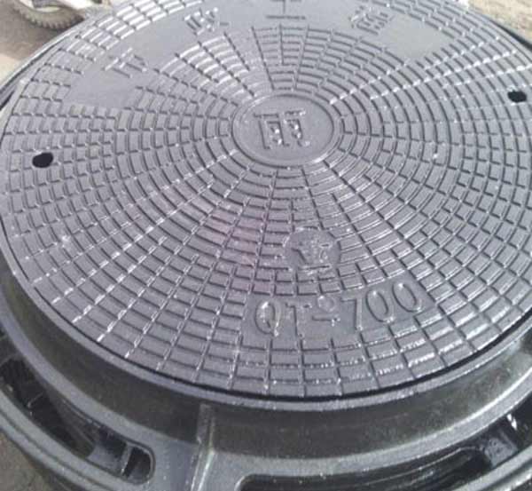 球墨铸铁井盖出现的特点